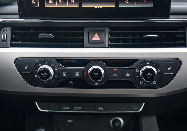 Audi A4 cena 93500 przebieg: 163777, rok produkcji 2020 z Płock małe 436